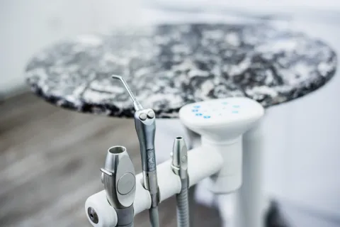 Vybavení dentální ordinace na klíč, Uherské Hradiště - Hi Tech Dent