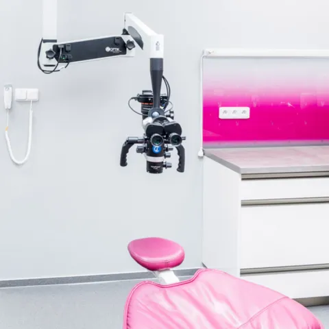 Dentální technika - Hi Tech Dent - mikroskop