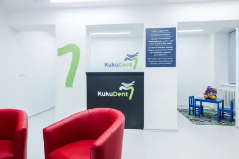 Ordinace na klíč, Kukudent, Brno - Hi Tech Dent - interiér čekárny