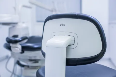 Dentální ordinace na klíč, Kukudent, Brno - Hi Tech Dent -  nábytek