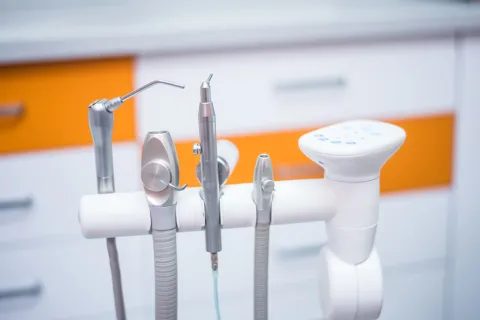 Ordinace na klíč, Kukudent, Brno - Hi Tech Dent - dentální technika