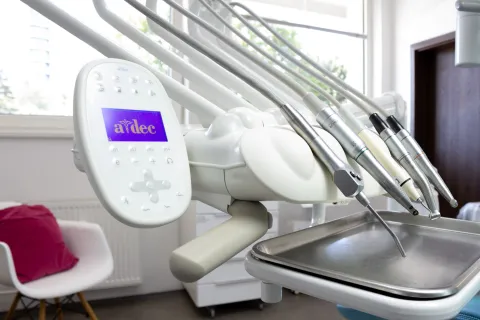 Mikromotor